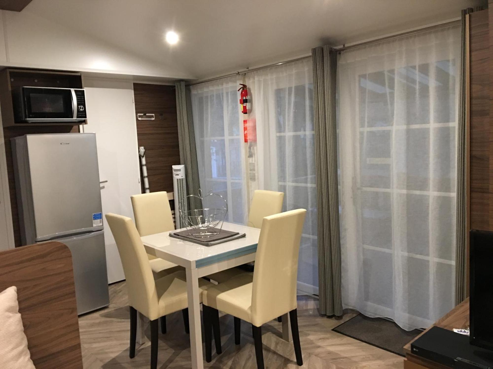 Luxueux mobilhome 6 à 8 p Saint Brévin Les Pierres Couchées Exterior foto